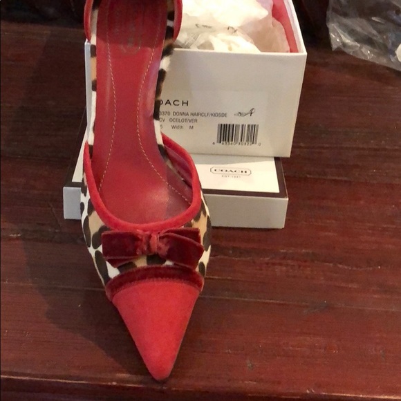 Coach Donna Heels - Picture 1 of 3